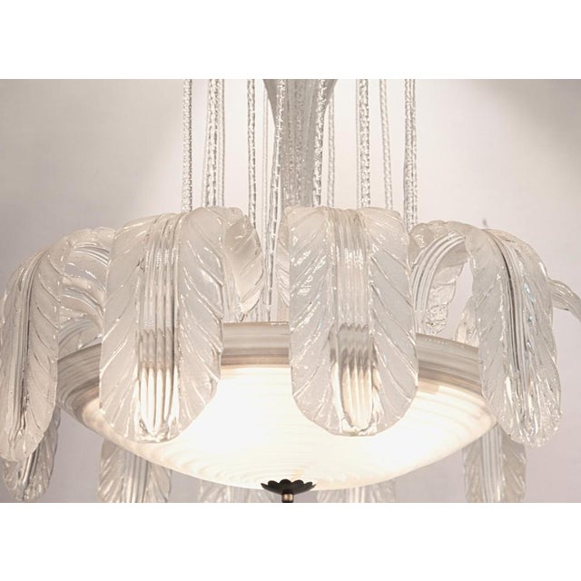 White Pulegoso Glass Fountain Chandelier from Barovier, 1930s For Sale - Image 15 of 18