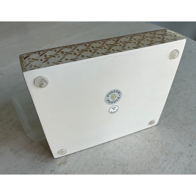 Pigeon & Poodle Trellis Pattern Soap Dish For Sale - Image 4 of 4