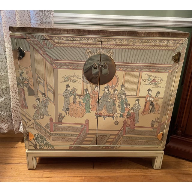 1970s Vintage 1978 Drexel Heritage "Et Cetera" Chinoiserie Cabinet & Matching Mirror - 2 Piece Set (Model 584-835 & 584-836) For Sale - Image 5 of 17