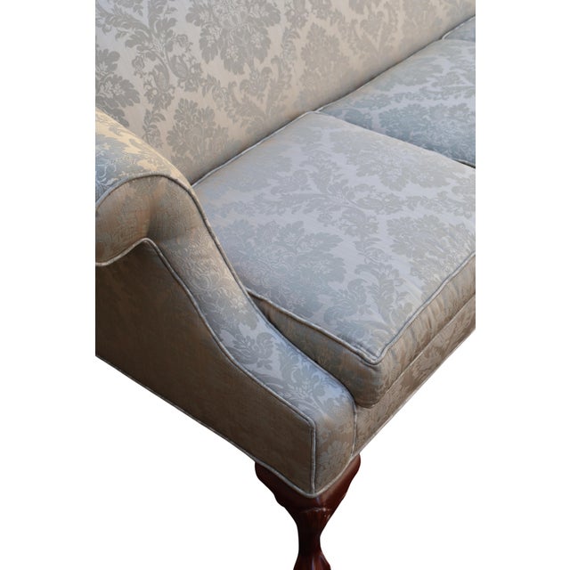 Ethan Allen 1990s Ethan Allen Chippendale Camelback Sofa in Silver-Champagne Silk Damask For Sale - Image 4 of 18