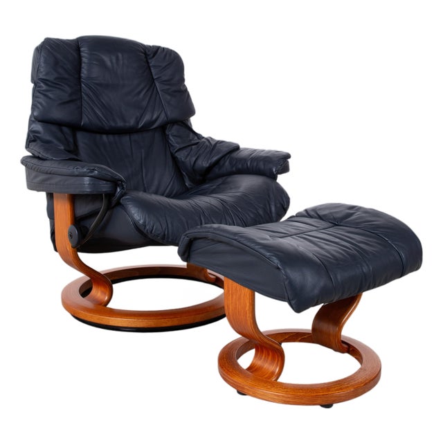 Set of Black Leather Reno Recliner and Ottoman with Manual Function from Stressless For Sale
