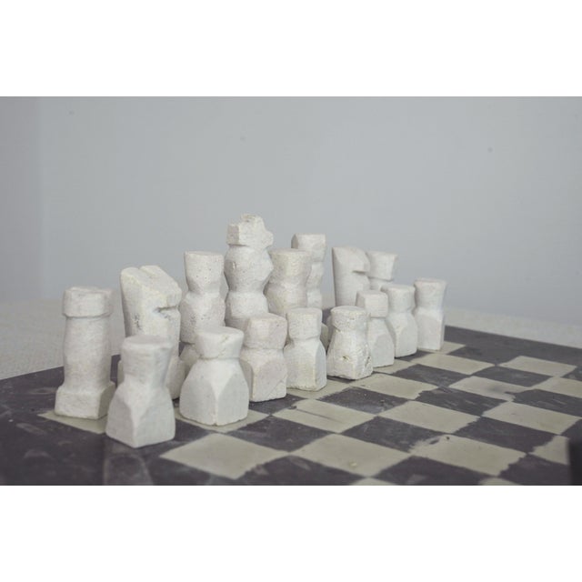 Mid-Century Brutalist Marble Chess Board Set with Black and White Orthoceras Fossil Slab and Stone Pieces, 1950s, Set of 33 For Sale - Image 11 of 16