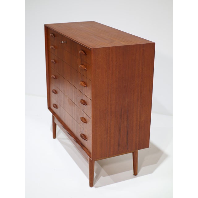 1960s Model 314 Chest of Drawers in Teak by Johannes Sorth for Nexo Møbelfabrik, Denmark, 1960s For Sale - Image 5 of 16