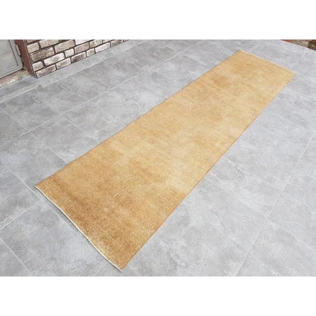 This is a vintage Turkish handwoven Anatolian OUSHAK rug. We collect Vintage rugs from Anatolia, which is the eastern part