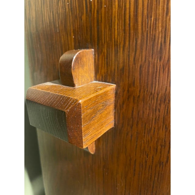 In 1995, Stickley produced only 50 Grove Park Inn floor clocks; this clock is #49 of 50. It features quarter-sawn white...