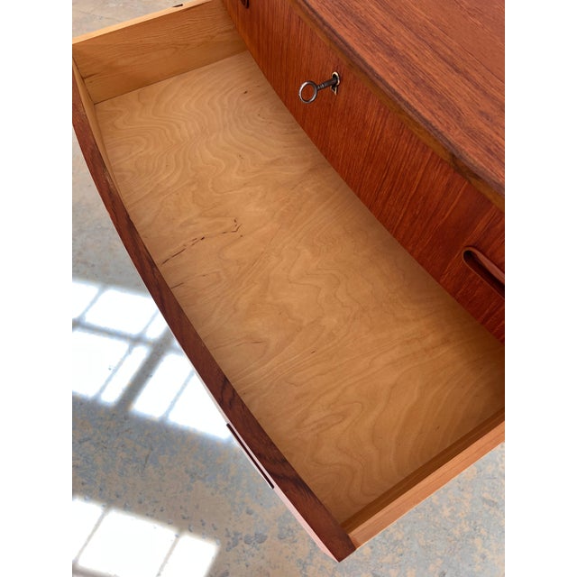 Brown Semi-Circular Teak Chest of Drawers with Lock, 1950s For Sale - Image 8 of 10