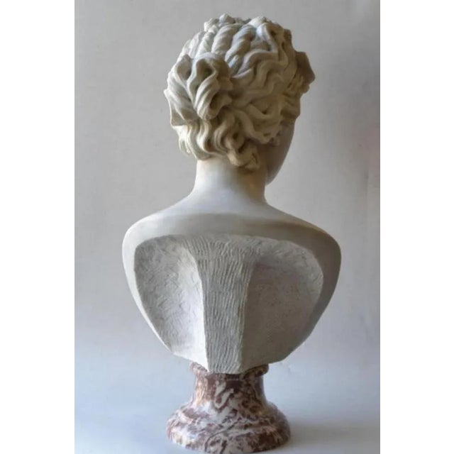 Italian Artist, Venere Medici Head, Early 20th Century, Marble For Sale - Image 6 of 11