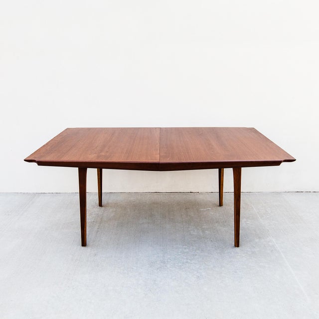 Rare 1960s Glenn of California Walnut Extension Dining Table by Richard Thompson, Attributed For Sale - Image 11 of 18