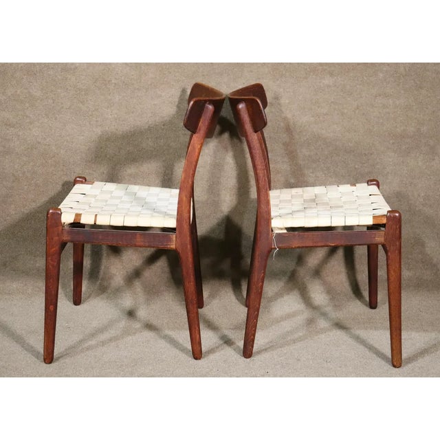 Mid-Century Modern Model No. Ch-23 Dining Chairs by Hans Wegner For Sale - Image 3 of 11