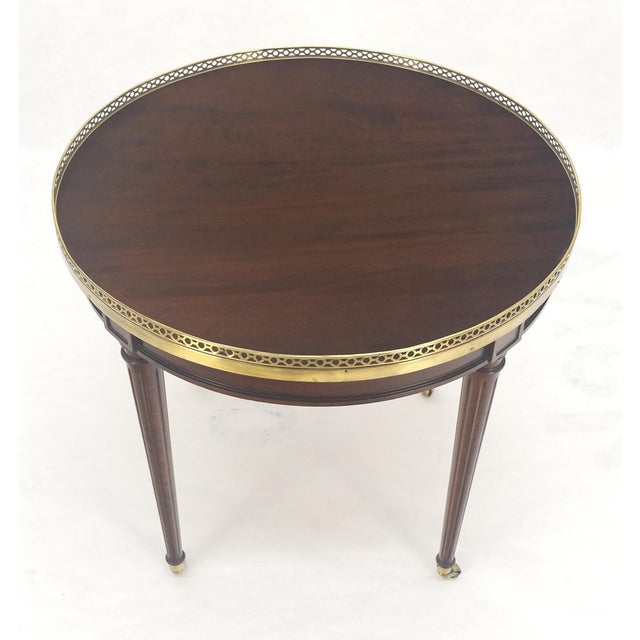 Widdicomb Round Brass Gallery Top Fluted Legs Lamp Side Table on Casters MINT