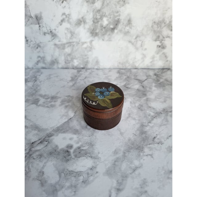 Mid-Century Modern Vintage Asian Hand Painted Trinket Box For Sale - Image 3 of 11