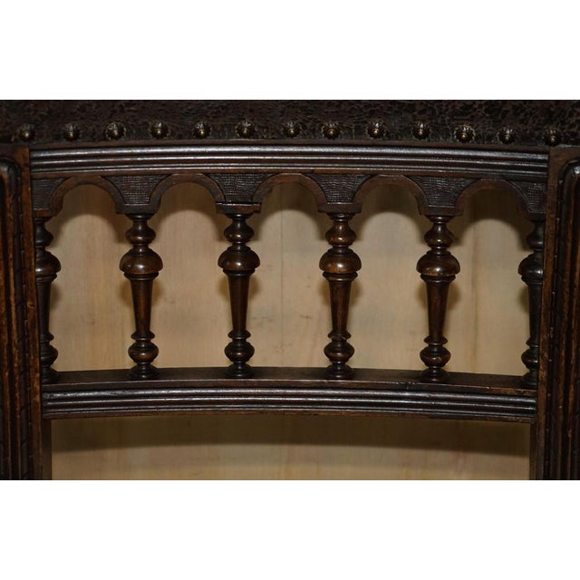 French Henry II Oak & Embossed Leather Dining Chairs, 1880s, Set of 6 For Sale - Image 10 of 18