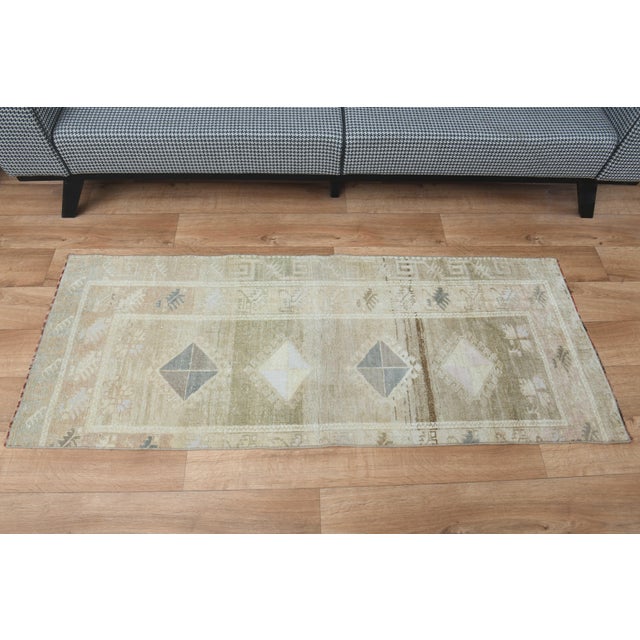 Textile 1970s Vintage Handmade Wool Cotton Beige Runner Rug For Sale - Image 7 of 7