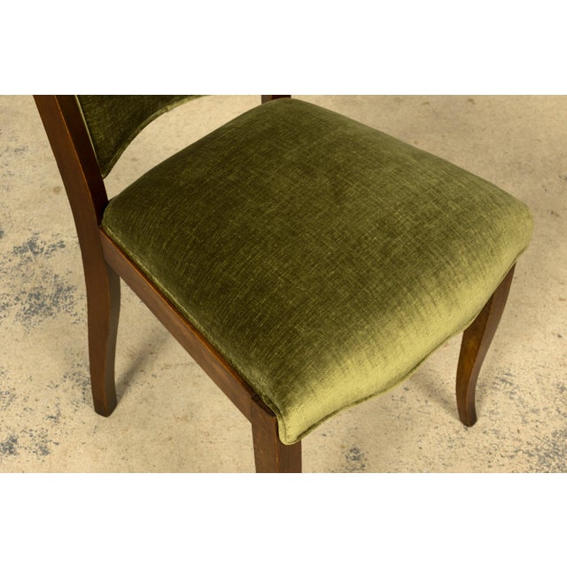 Set of Six 1930s French Art Deco Maple Dining Chairs in Olive Green Velvet For Sale - Image 16 of 18