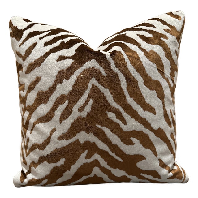 Handcrafted Decorative Pillow Case For Sale