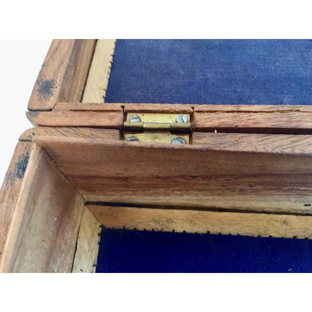 Brown Hand-Carved Anglo-Raj Jewelry Box by Artist Rajhastani, Wood, 1940 For Sale - Image 8 of 12