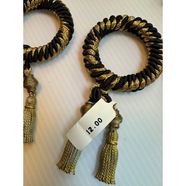 Vintage 1980s Black and Gold Ornate Elegant Napkin Holders With Worn Gold Tone Tassel - Set of Ten(10) For Sale - Image 4 of 10