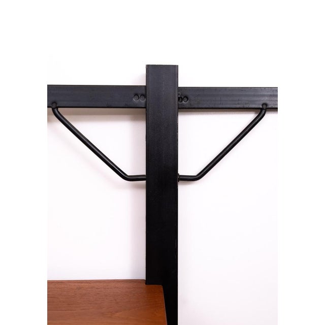 Mid-Century Modern Vintage Free Standing Royal Wall System by Poul Cadovius for Cado, 1960s For Sale - Image 3 of 18