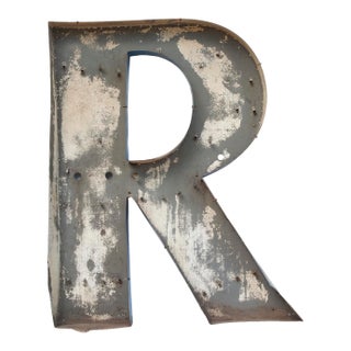 XL Vintage Neon Upper Case Letter R” For Sale