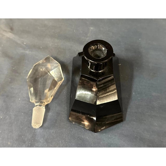 Early 20th Century czech art deco perfume bottle, vintage For Sale - Image 5 of 8