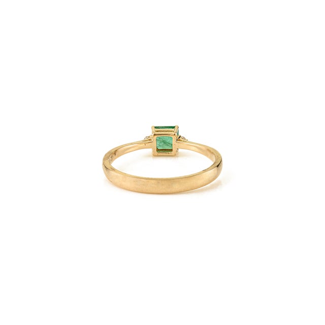 14k Gold Square-Cut Emerald Diamond Three Stone Modern Engagement Ring Size 5 For Sale - Image 10 of 18