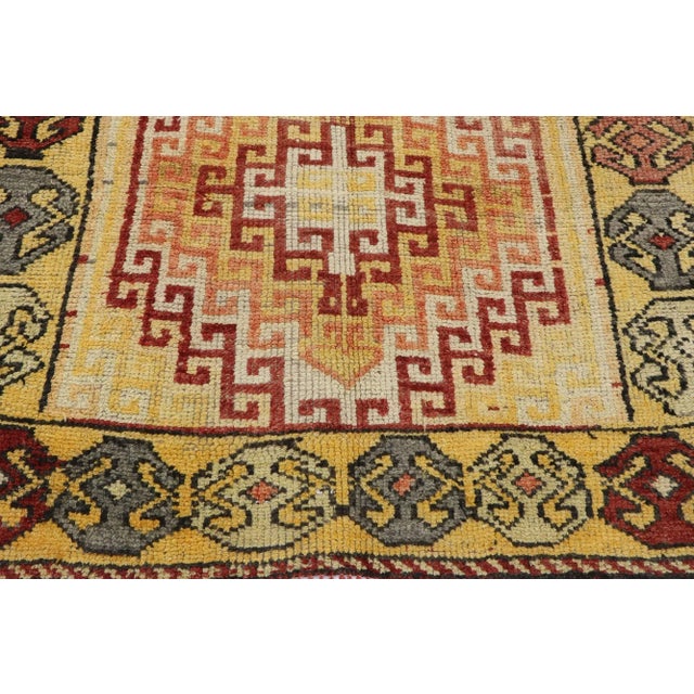 Mid 20th Century Vintage Turkish Oushak Runner Rug , 03'10 X 09'06 For Sale - Image 5 of 10