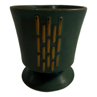 1950s McCoy Green Pedestal Planter | Mid Century Modern Footed Ceramic Cachepot For Sale