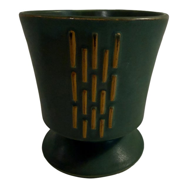 1950s McCoy Green Pedestal Planter | Mid Century Modern Footed Ceramic Cachepot For Sale
