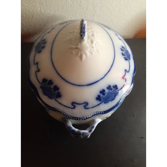 Early 19th Century Antique Circa 1830 Grindley Lorne England Genuine Flow Blue Tureen For Sale - Image 5 of 9