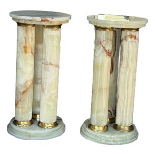 Mid-Century Modern Onyx Tripple Cylinder Base Side Tables Stand Pedestal Tables For Sale