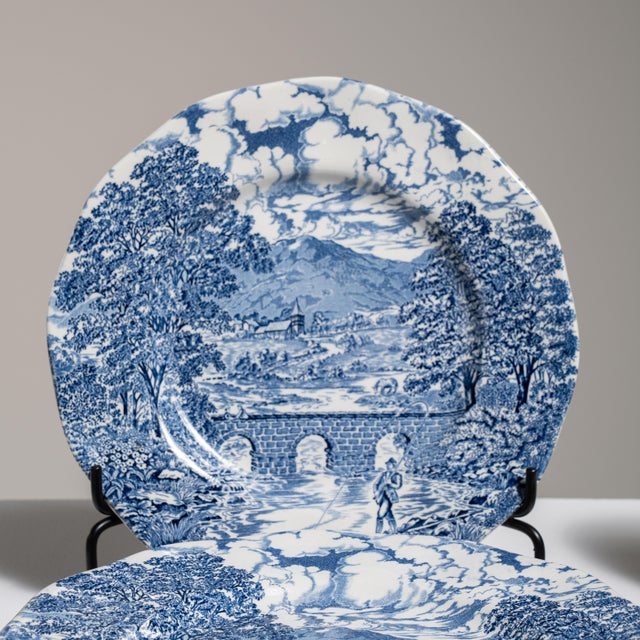Mid 20th Century United Kingdom Blue Porcelain Serving Piece For Sale - Image 10 of 14