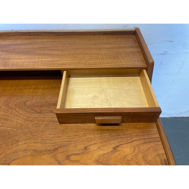 Danish Teak Desk by Arne Wahl Iversen for Vinde Möbelfabrik, 1960 For Sale - Image 13 of 18