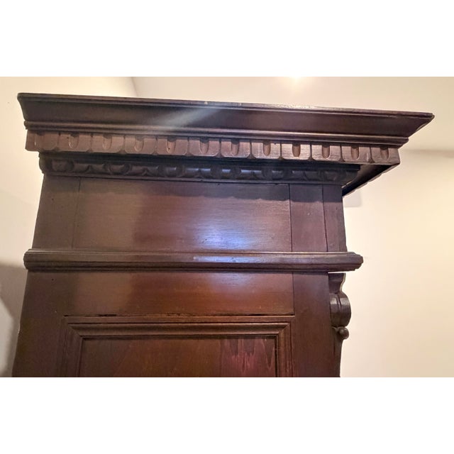 Early 20th Century Italian Renaissance Revival Carved Walnut Bookcase For Sale - Image 11 of 11