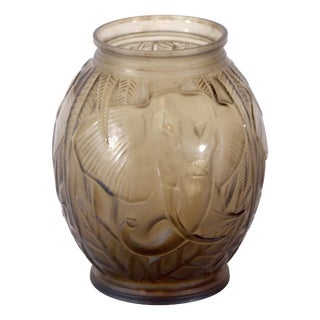 Art Deco Vase with Elephants, 1930 For Sale