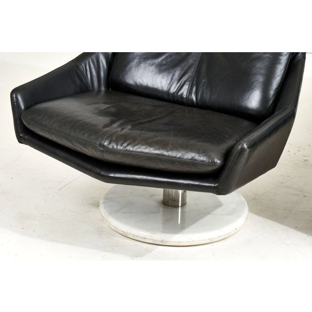 Black Leather Lounge Chairs With Calacatta Marble Bases, 1970 For Sale - Image 9 of 13