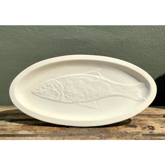 This elegant pair of vintage Italian ceramic platters perfectly captures the refined coastal charm of mid-century...