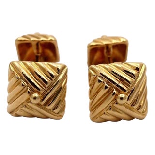 1980s Textured 18k Gold Cufflinks by Emis Beros - A Pair For Sale