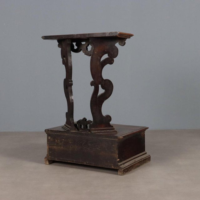 Brown Baroque Cherrywood Kneeler, Central Italy, 17th Century For Sale - Image 8 of 9