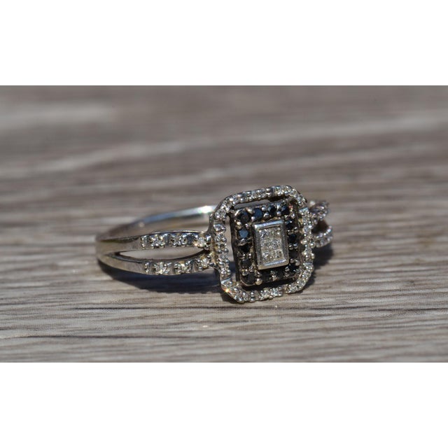 The San Fernando: Black and White Diamond Halo Ring For Sale In Philadelphia - Image 6 of 10