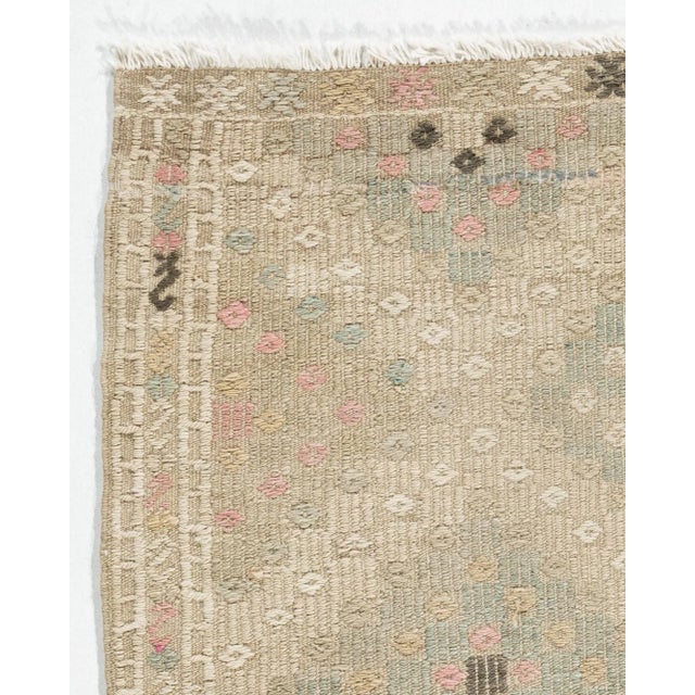 Turkish 1940s Vintage Beige Turkish Jajim Area Rug 2'10 X 4'2 For Sale - Image 3 of 5