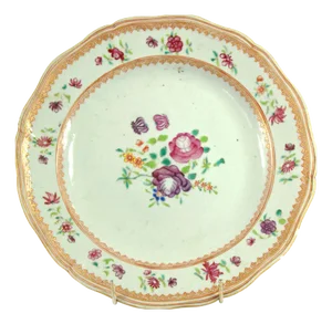 18th Century Qianlong Fencai Porcelain Plate, China