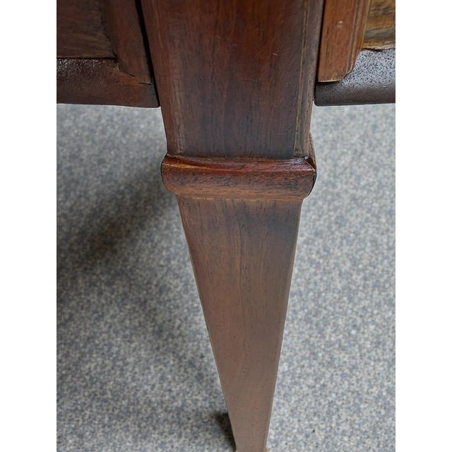 1960s Drexel Triune Mid-Century Modern Walnut Dining Table Restored For Sale In Miami - Image 6 of 12