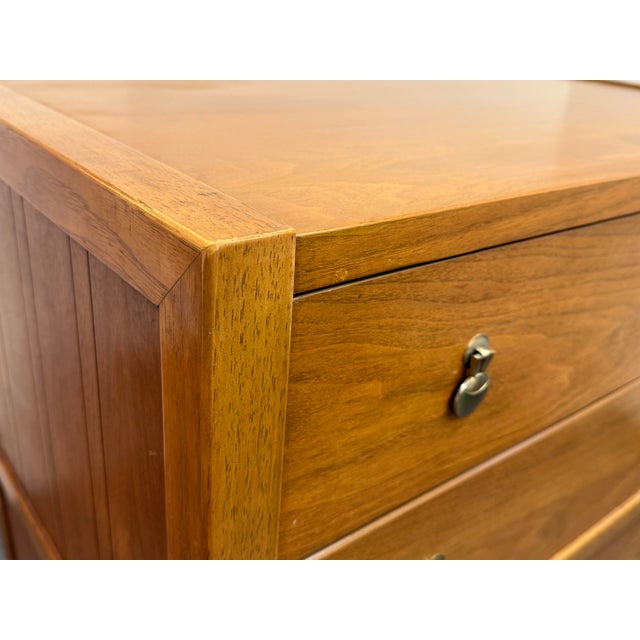 Brown Kent Coffey Enchantment Collection Dresser, Mid 20th Century For Sale - Image 8 of 12