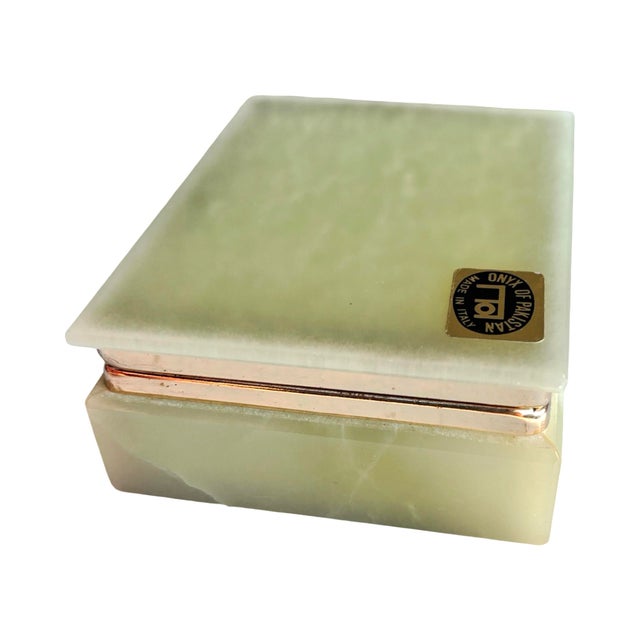 1970s Onyx Casket/Box – Handcrafted, Italy 1970s For Sale - Image 5 of 12