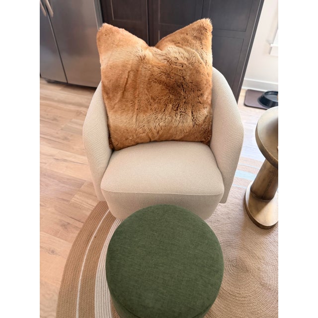 Pair of Oversized Pottery Barn Caramel Faux Fur Pillows With Velvet Backs 27x27 For Sale In Charleston - Image 6 of 9