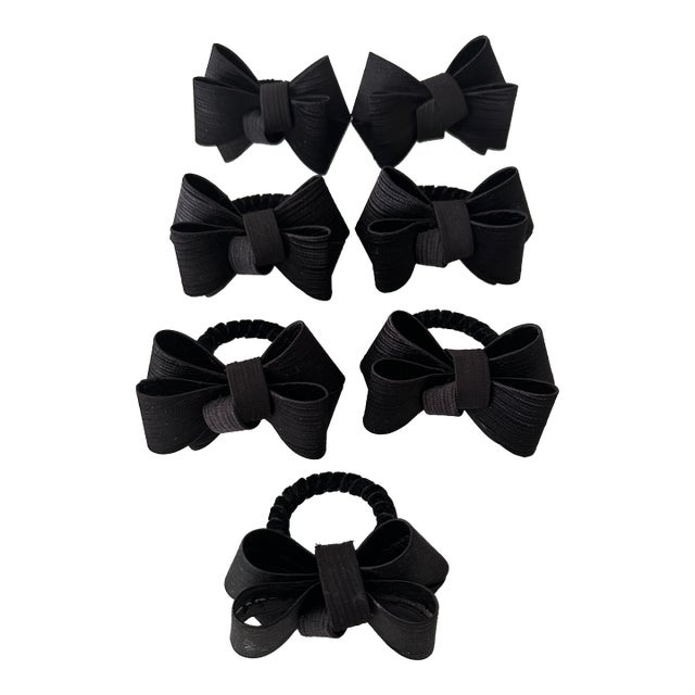 Juliska Tuxedo Napkin Ring Set/7 For Sale