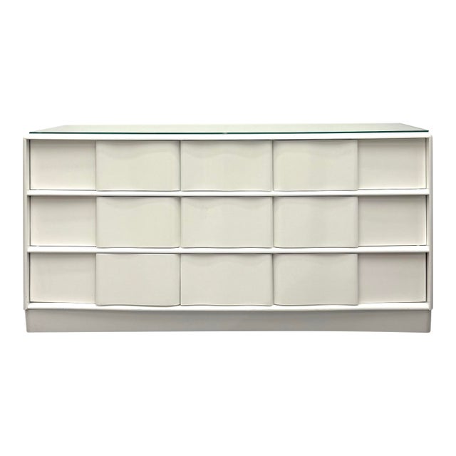 Vintage Heywood-Wakefield Lacquered 6 - Drawer Chest With Glass Top For Sale