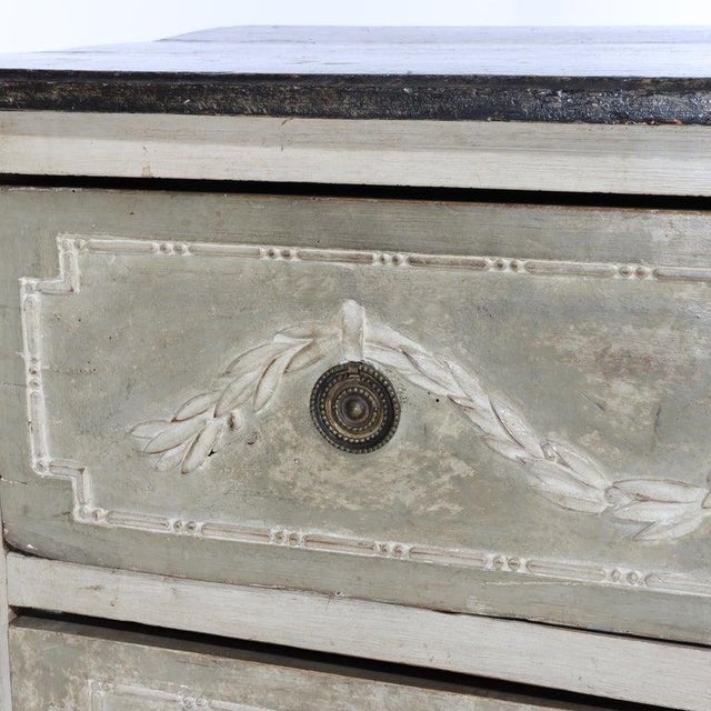 Antique French Classical 2-Drawer Commode With Carved Laurel Garland 17th/18thC For Sale - Image 10 of 18