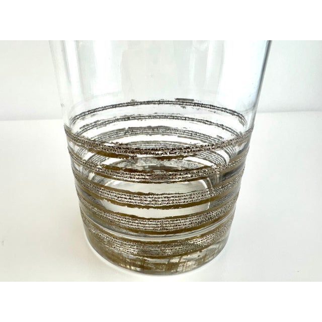 1960s Mid-Century Modern Silver Rim Cocktail Glasses With Chrome Carrier - Set of 8 For Sale - Image 9 of 10