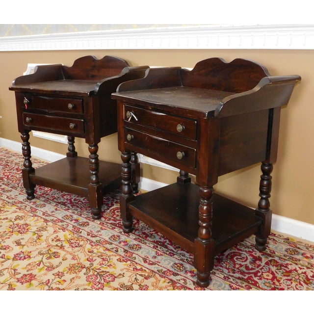 Pair Dark Bennington Pine Washstand Style Colonial Side End Tables